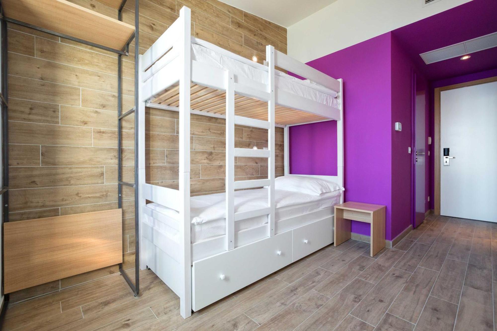 Twin Room Bunk Beds Sea View,1596062582:JPEG